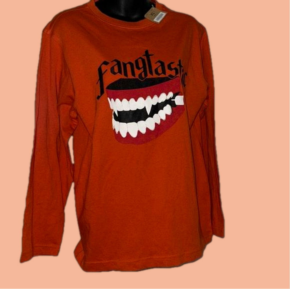 NWT Crazy 8 Fangtastic l/s tshirt XL